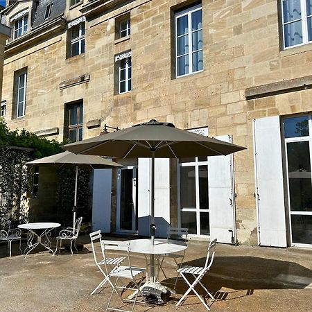 De L'Art A La Maniere - Chambre D'Hotes De Charme - 2 Suites Haut De Gamme - Ideal Couple & Famille - Piscine - Terrasse - Calme - 15Min Saint-Emilion - Experience Restauration D'Oeuvre D'Art Branne  Eksteriør bilde