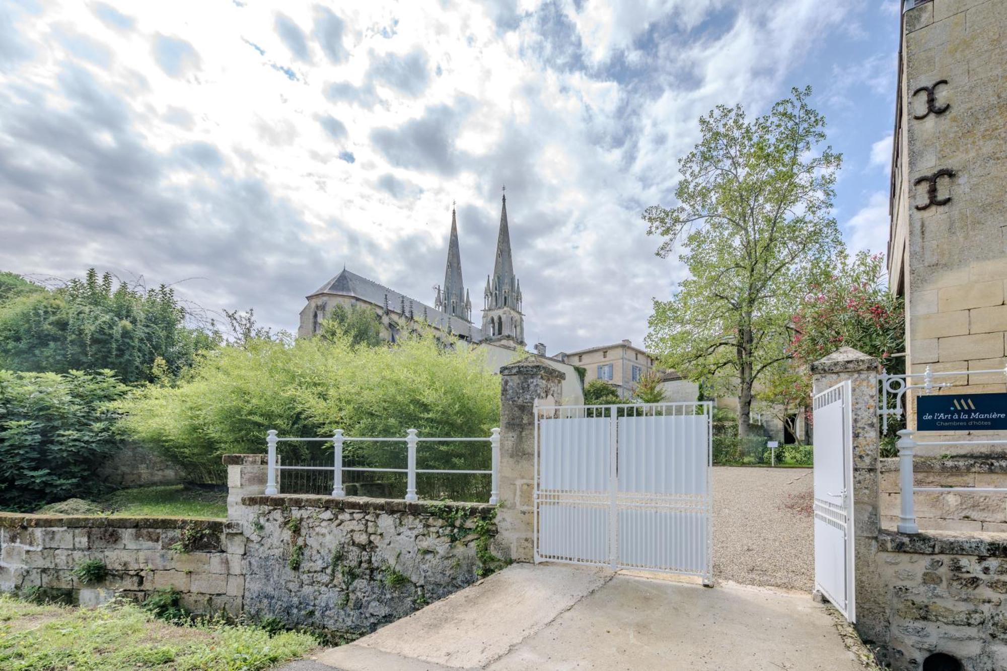 De L'Art A La Maniere - Chambre D'Hotes De Charme - 2 Suites Haut De Gamme - Ideal Couple & Famille - Piscine - Terrasse - Calme - 15Min Saint-Emilion - Experience Restauration D'Oeuvre D'Art Branne  Eksteriør bilde